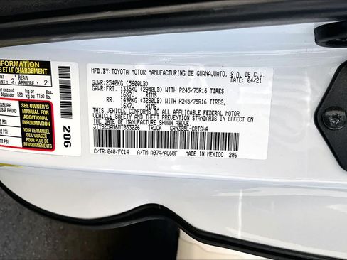 Used 2021 Toyota Tacoma SR5 AWD/4WD image 34