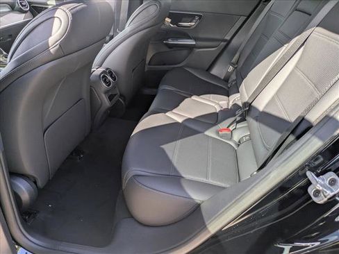 Used 2026 Mercedes-Benz GLC 300 image 14