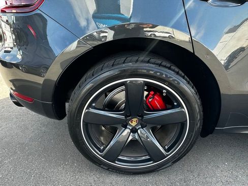 Used 2018 Porsche Macan Turbo AWD/4WD image 6