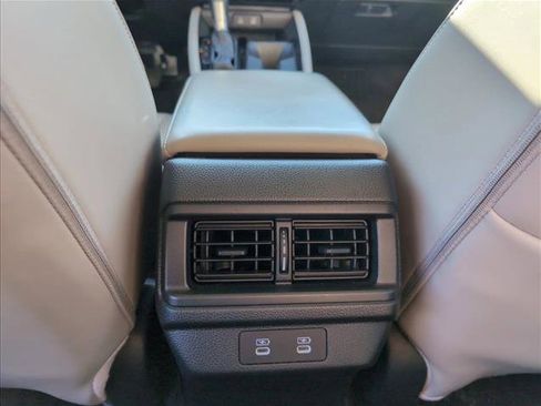 Used 2023 Honda Accord Touring image 19