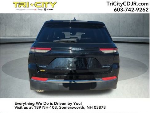 Used 2022 Jeep Grand Cherokee Limited image 4