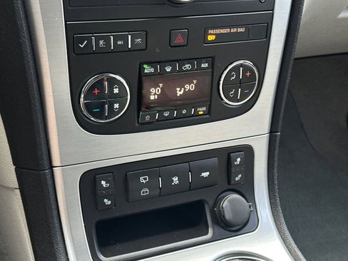 Used 2008 GMC Acadia SLT w/ Convenience Package image 19