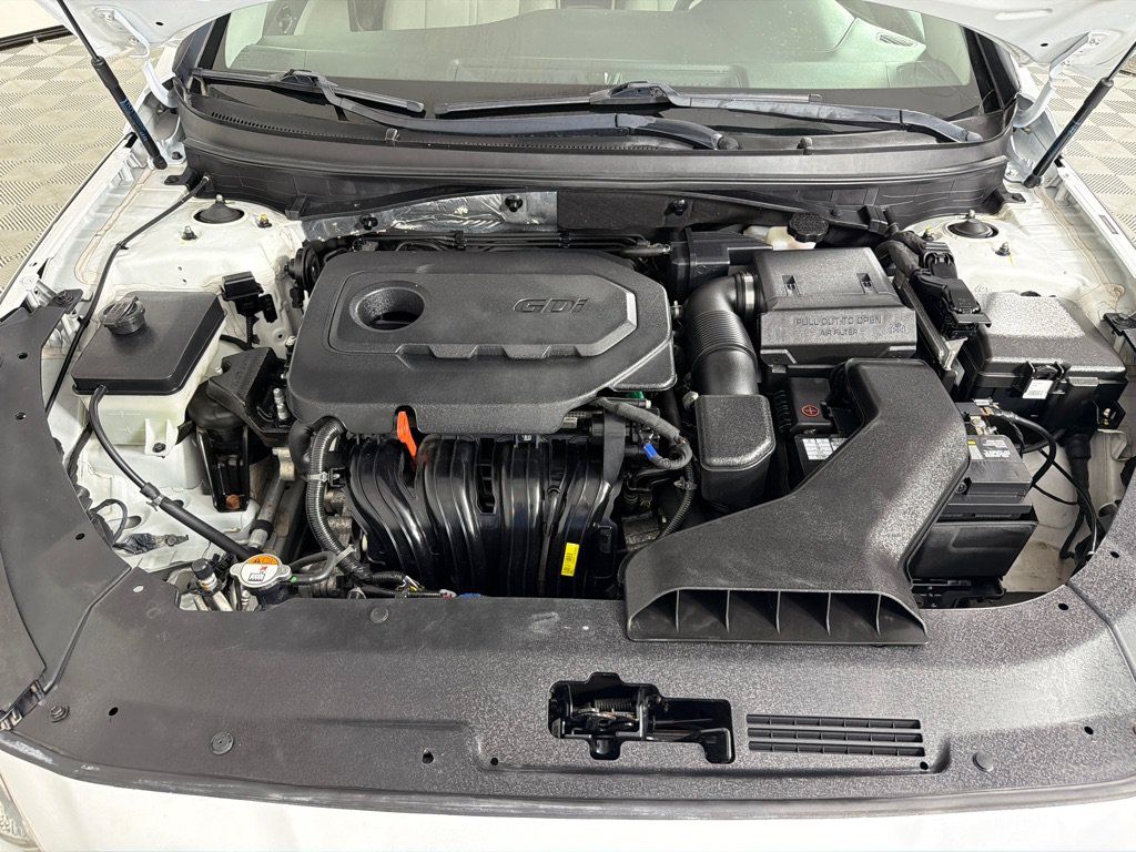Used 2018 Hyundai Sonata SE FWD image 21