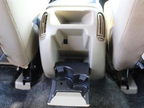 Used 2002 Chevrolet Avalanche 4x4 w/ Off-Road Suspension Pkg image 23