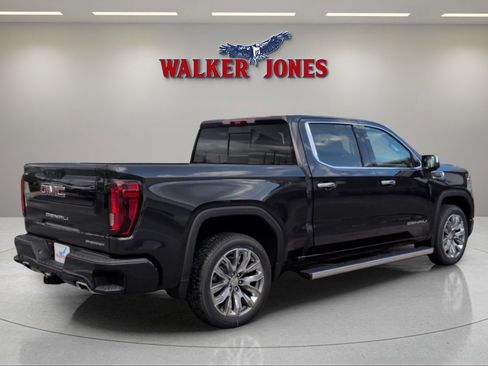 Used 2026 GMC Sierra 1500 Denali image 3