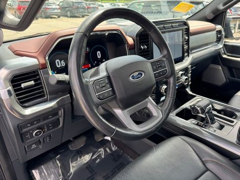 Used 2022 Ford F150 Lariat w/ Equipment Group 502A High image 16