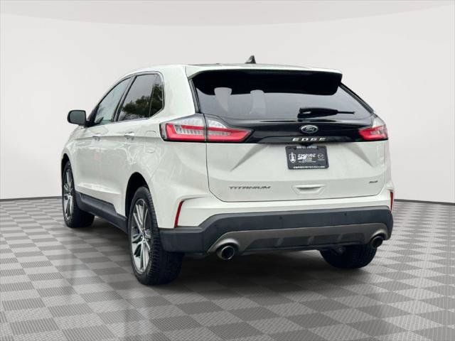 Used 2022 Ford Edge Titanium AWD/4WD image 3
