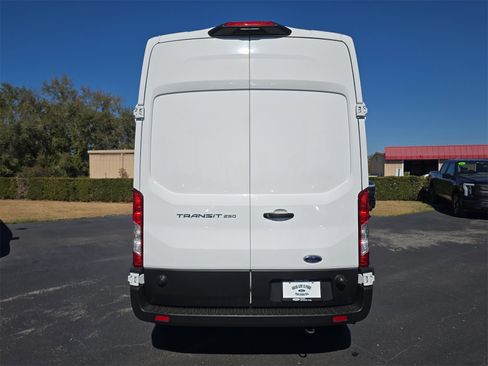 Used 2024 Ford Transit 250 148 High Roof w/ Load Area Protection Package image 5