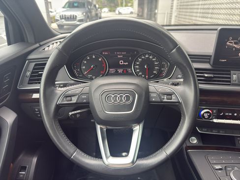Used 2019 Audi Q5 2.0T Premium AWD/4WD image 15