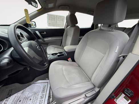 Used 2013 Nissan Rogue S image 10