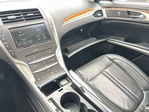 Used 2015 Lincoln MKZ AWD w/ Equipment Group 101A Select image 32