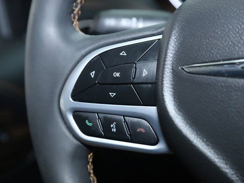 Used 2022 Chrysler Pacifica Pinnacle image 31