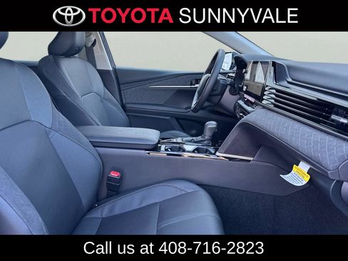 Used 2026 Toyota Camry XLE FWD image 19