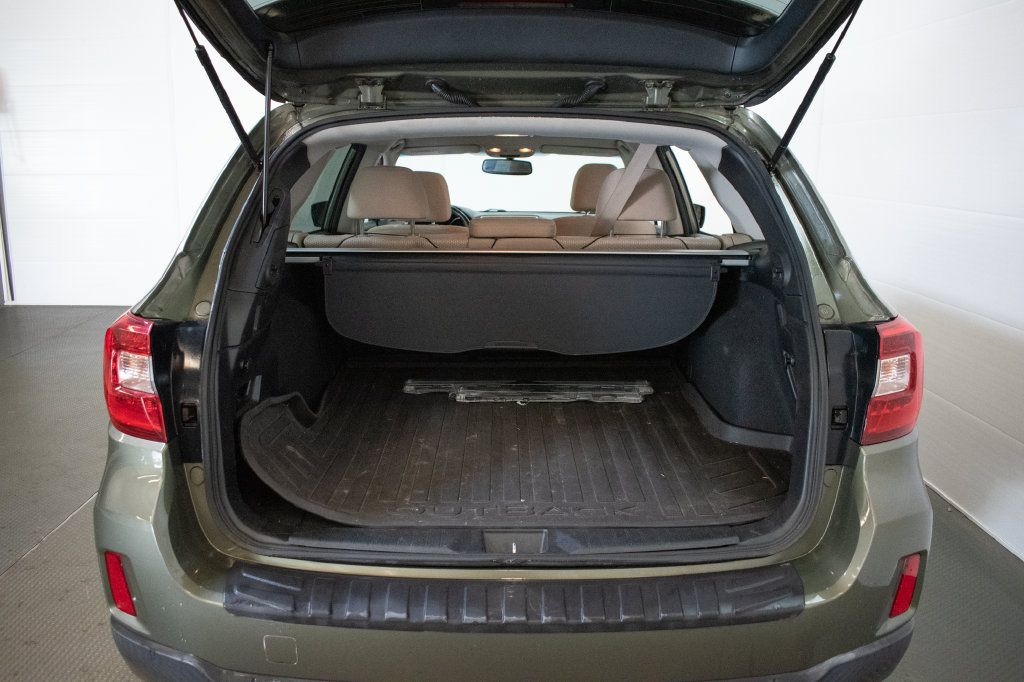 Used 2017 Subaru Outback 2.5i Premium AWD/4WD image 22