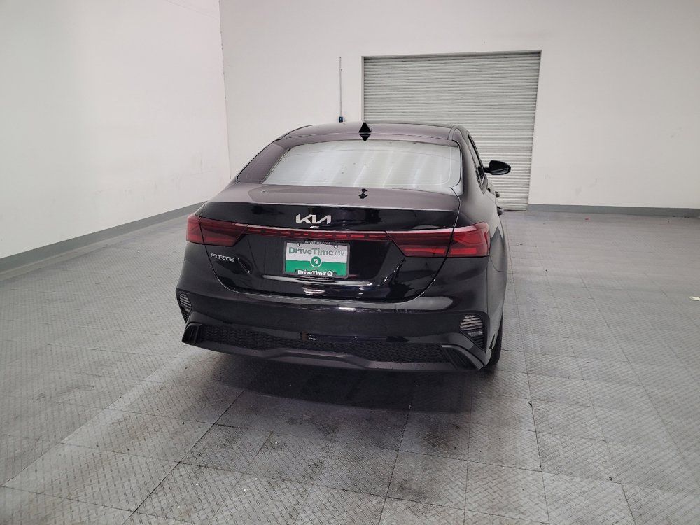 Used 2023 Kia Forte LXS FWD image 7