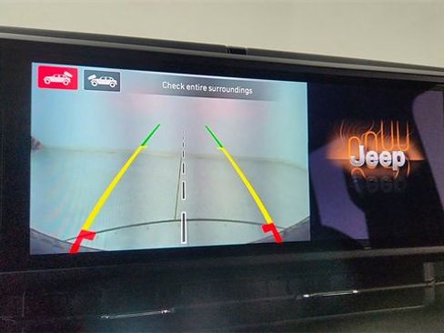 Used 2025 Jeep Wrangler Unlimited Rubicon image 45