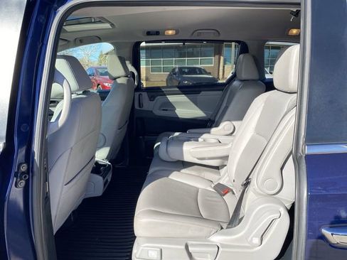 Used 2023 Honda Odyssey EX-L image 26
