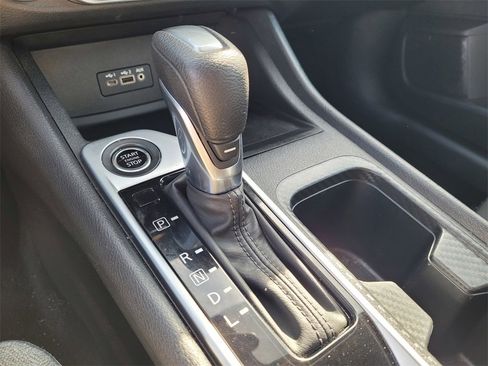 Used 2023 Nissan Sentra SV image 22