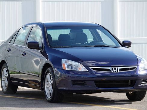 Used 2007 Honda Accord SE image 40