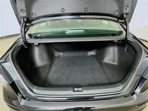 Certified 2024 Honda Accord EX image 29