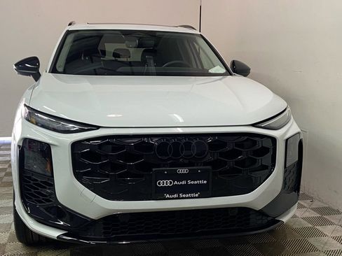 New 2026 Audi Q3 quattro 2.0T image 2