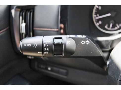 Used 2024 Nissan Pathfinder Rock Creek AWD/4WD image 11