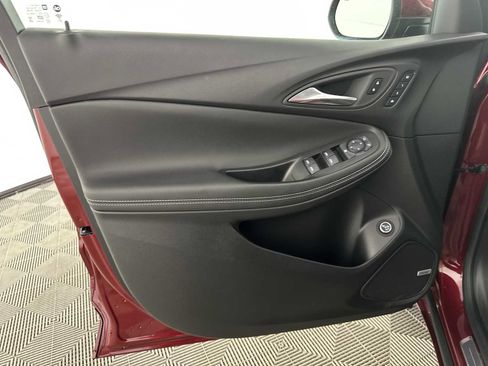 Used 2024 Buick Encore GX Avenir w/ Avenir Convenience Package image 16