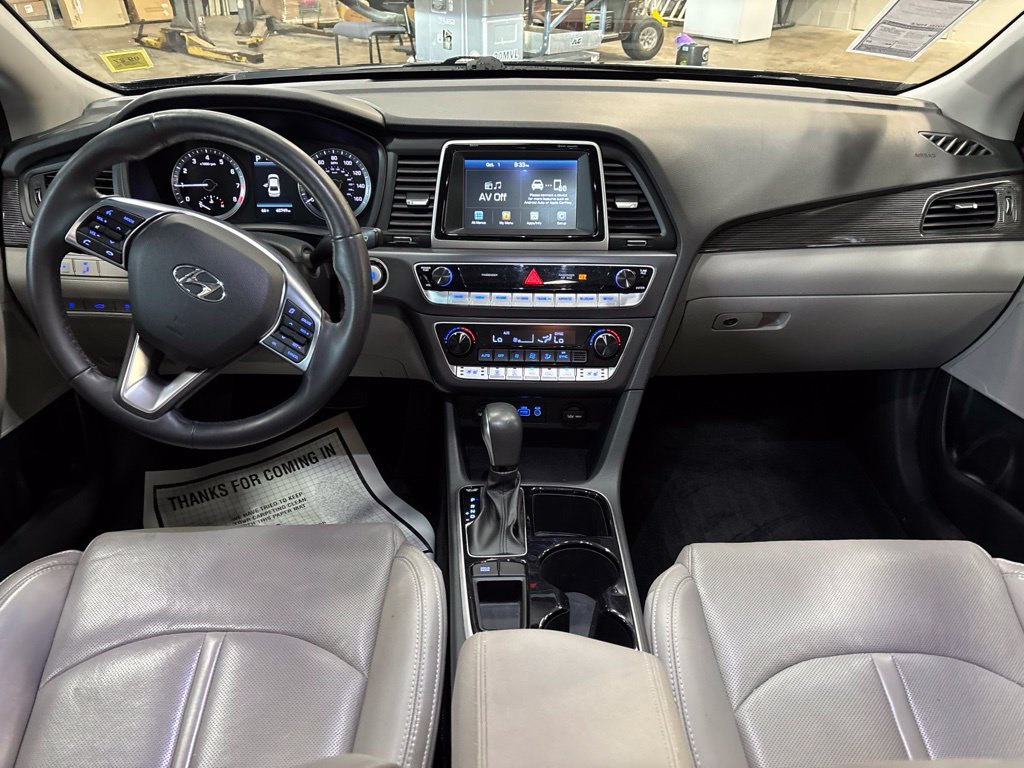 Used 2018 Hyundai Sonata Limited FWD image 16