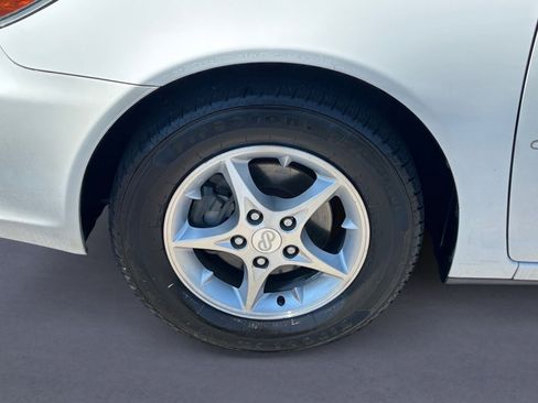 Used 2004 Toyota Camry LE FWD image 10