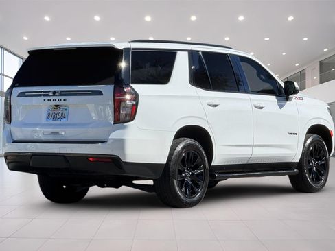 Used 2021 Chevrolet Tahoe Z71 w/ Z71 Off-Road Package AWD/4WD image 4