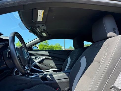 Used 2020 Chevrolet Camaro LT w/ RS Package RWD image 18
