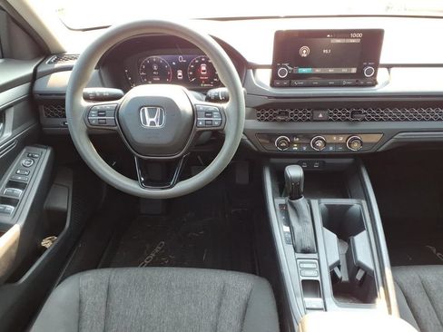 Used 2023 Honda Accord LX image 11