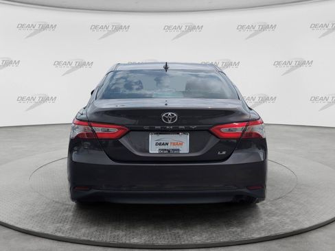 Used 2019 Toyota Camry LE w/ Convenience Package FWD image 6