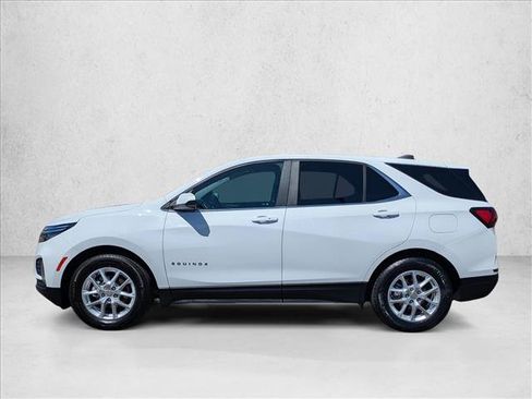 Used 2024 Chevrolet Equinox LT FWD image 9