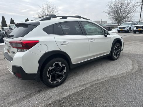 Used 2023 Subaru Crosstrek 2.5i Limited w/ Moonroof Package image 5