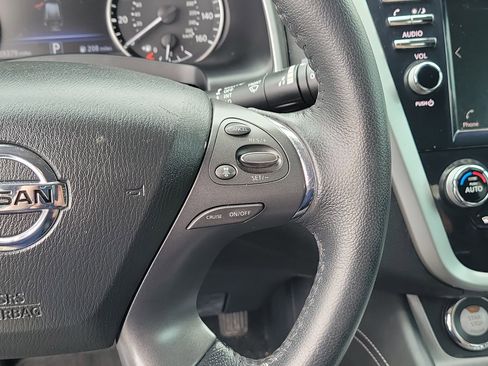 Used 2022 Nissan Murano SV FWD image 23
