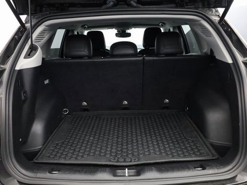 Used 2022 Jeep Compass Trailhawk w/ Trailhawk Elite Group image 27