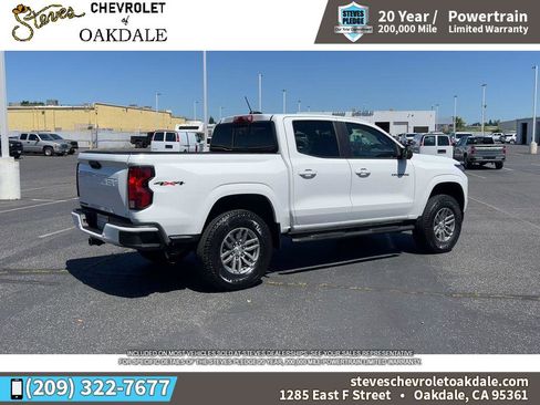 Certified 2024 Chevrolet Colorado LT w/ LT Convenience Package II AWD/4WD image 12