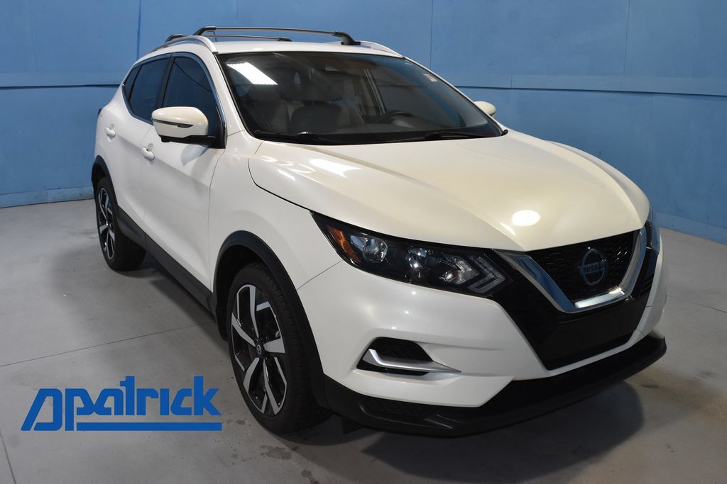 Certified 2022 Nissan Rogue Sport SL AWD/4WD image 1
