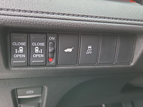 New 2026 Honda Odyssey Sport-L image 28