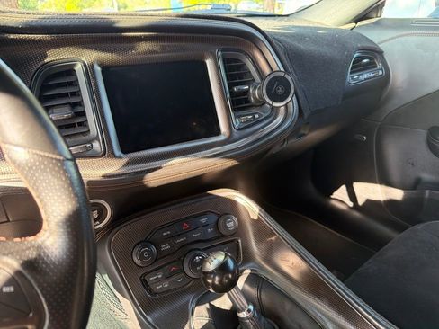 Used 2020 Dodge Challenger R/T Scat Pack RWD image 16