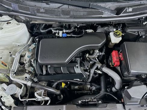 Used 2021 Nissan Rogue Sport SV image 30