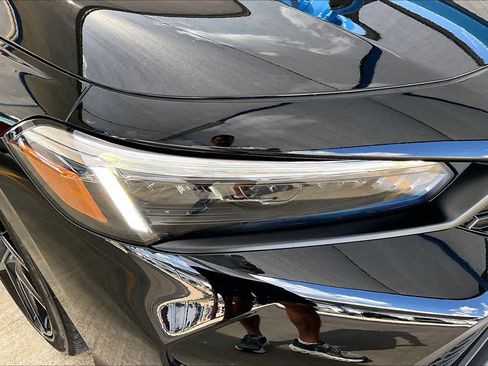 Used 2025 Honda Civic Sport image 28