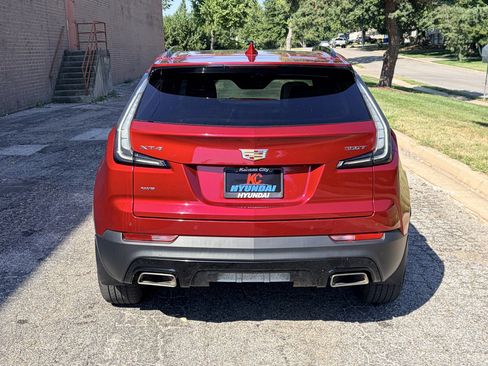 Used 2021 Cadillac XT4 Sport w/ Sun And Sound Package AWD/4WD image 4