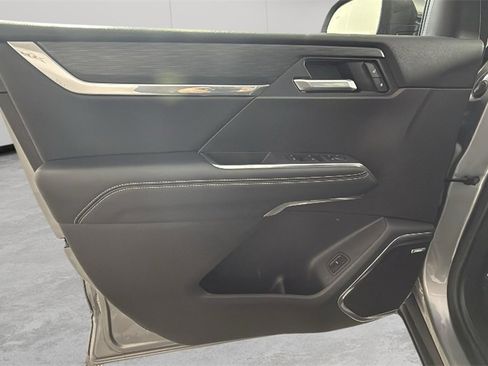 Certified 2025 GMC Acadia Elevation image 28