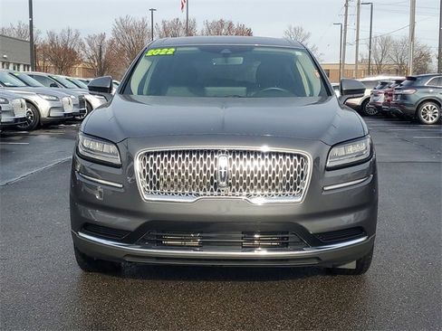 Certified 2022 Lincoln Nautilus AWD w/ Premium Package image 2