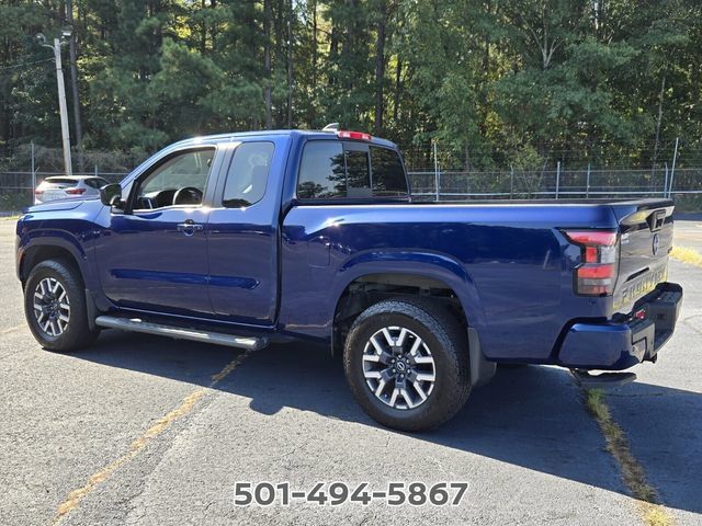 Used 2022 Nissan Frontier SV AWD/4WD image 3