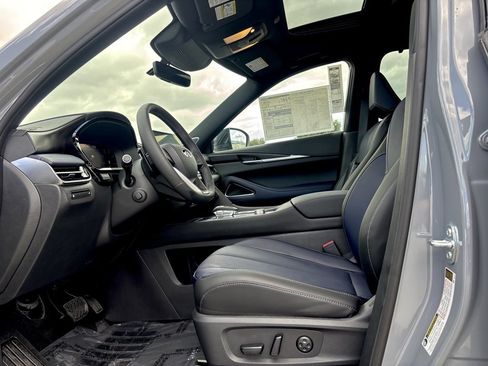 New 2026 INFINITI QX60 Sport w/ Dark Cargo Package image 19