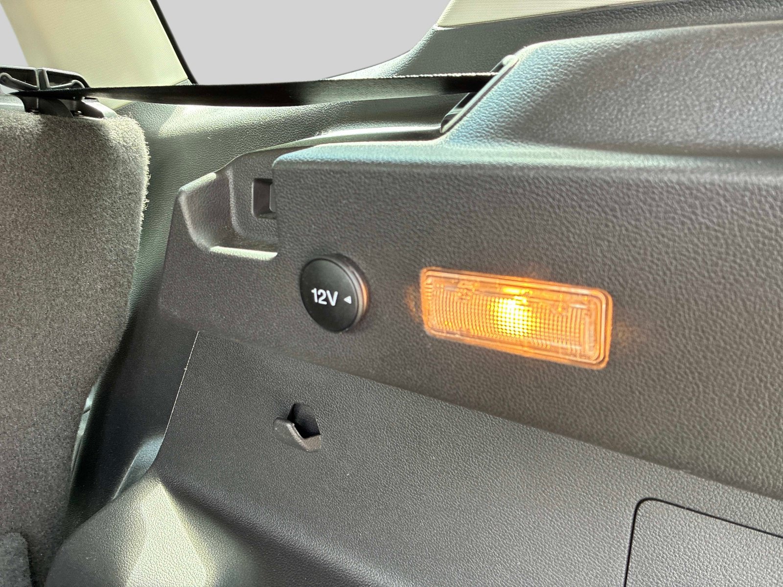 Used 2018 Ford Escape S FWD image 13