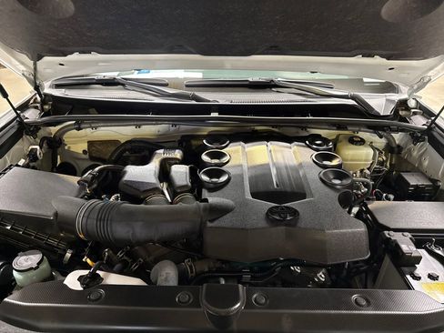 Used 2021 Toyota 4Runner TRD Off-Road image 23